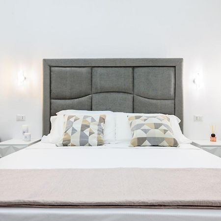 Giordano Suite Center Napoli Ngoại thất bức ảnh