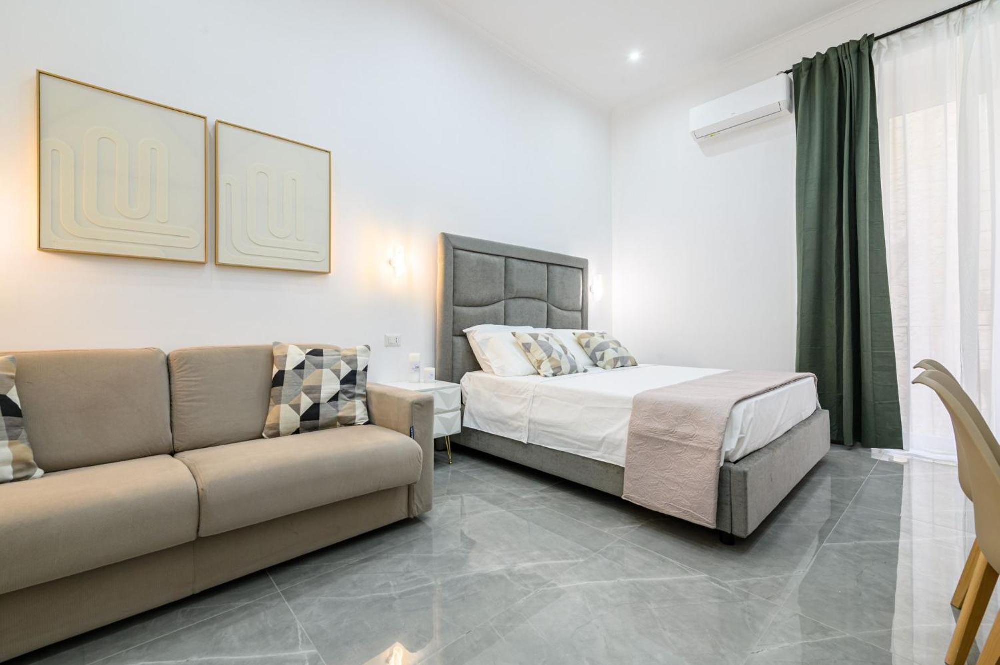Giordano Suite Center Napoli Ngoại thất bức ảnh