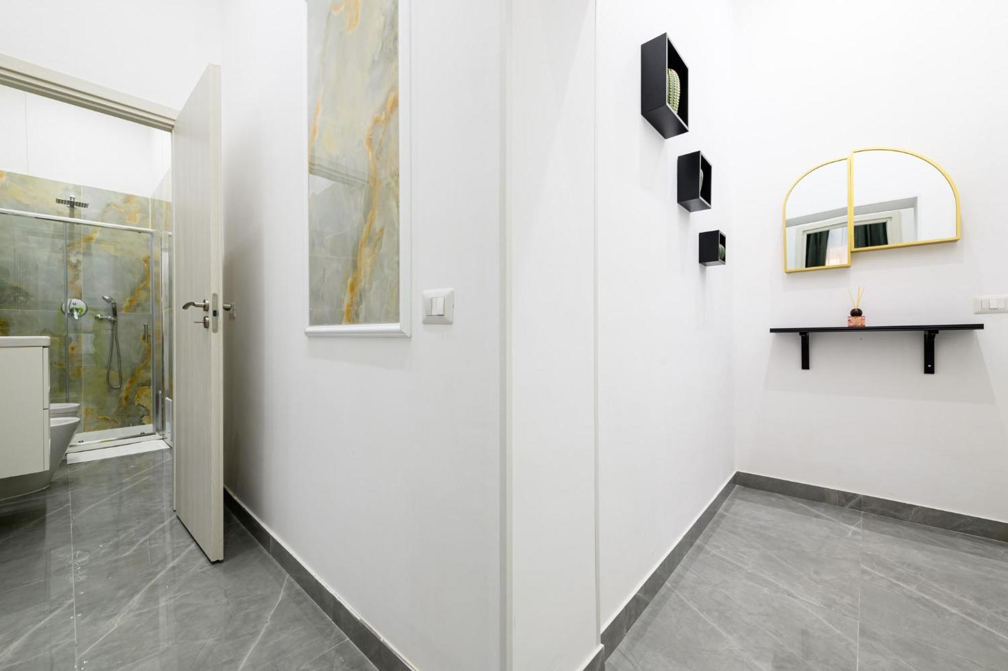 Giordano Suite Center Napoli Ngoại thất bức ảnh