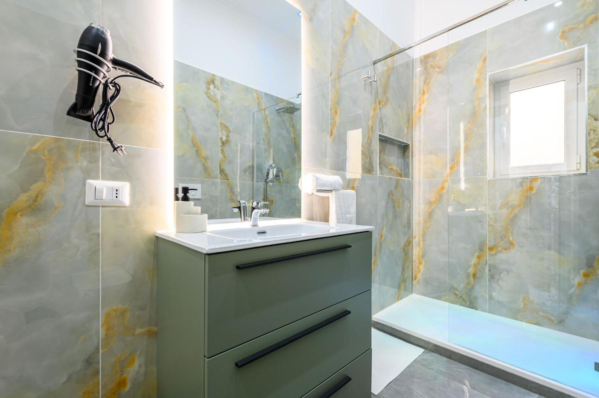 Giordano Suite Center Napoli Ngoại thất bức ảnh