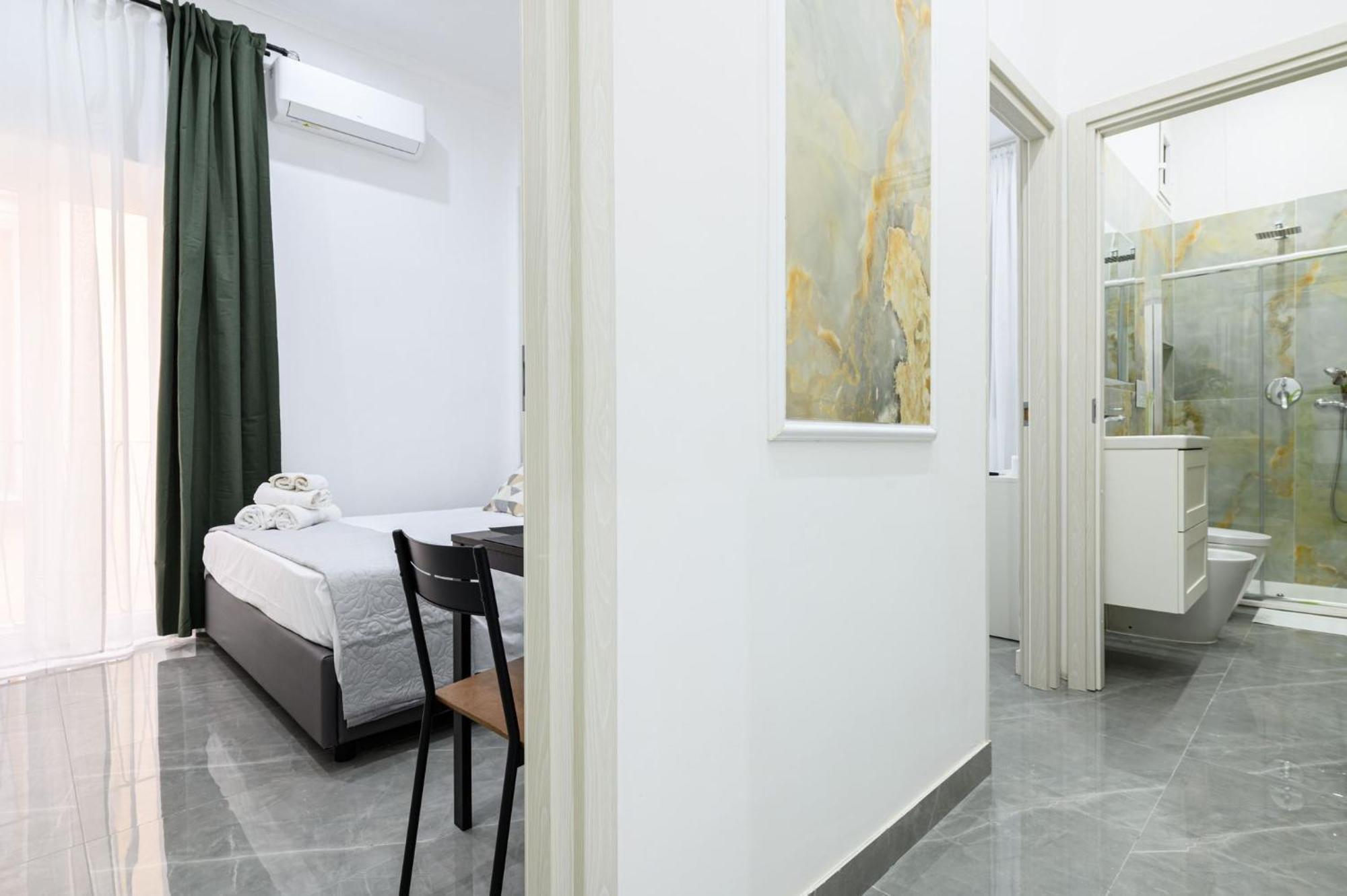 Giordano Suite Center Napoli Ngoại thất bức ảnh