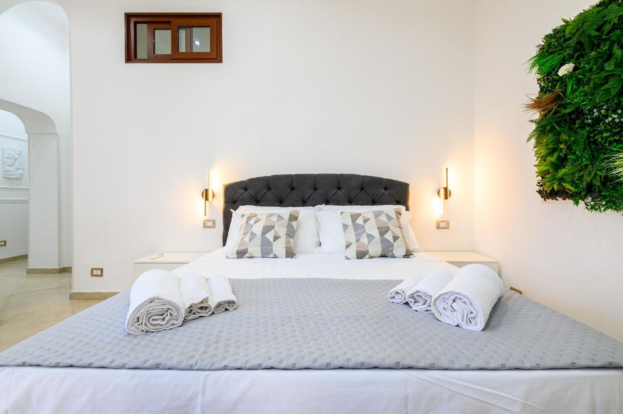 Giordano Suite Center Napoli Ngoại thất bức ảnh