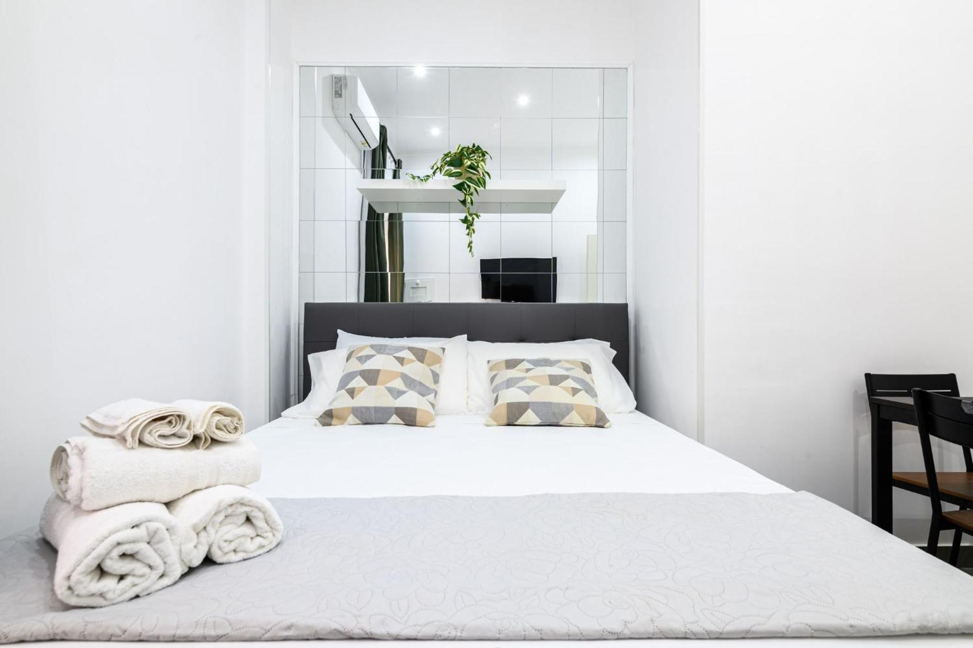 Giordano Suite Center Napoli Ngoại thất bức ảnh